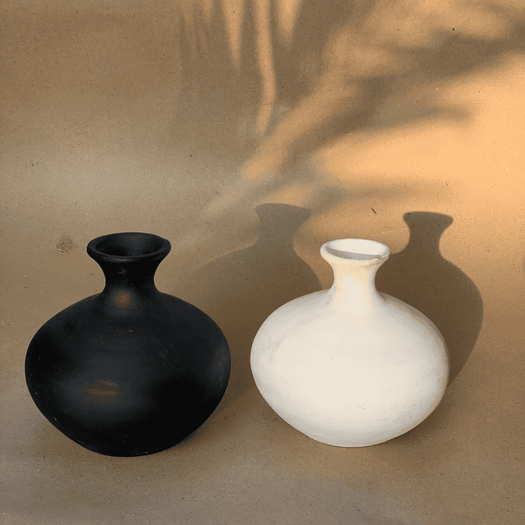 Balance Pair Small vases